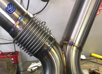 Titánová flexibilná výfuková trubica