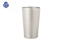 Titánový pohár na pivo